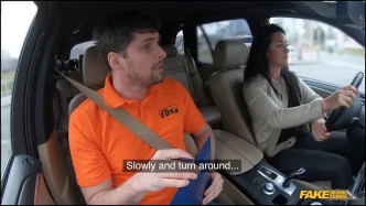 FakeDrivingSchool Learner Bent Over And Fucked J ビデオ