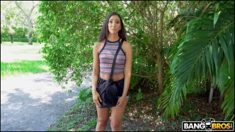 BangBus Jmac,Angelica Cruz Getting Her Pussy Stretched On The Bus J ビデオ