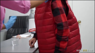 BrazzersExtra Dr Polla The Chronic Discharge Conundrum J video