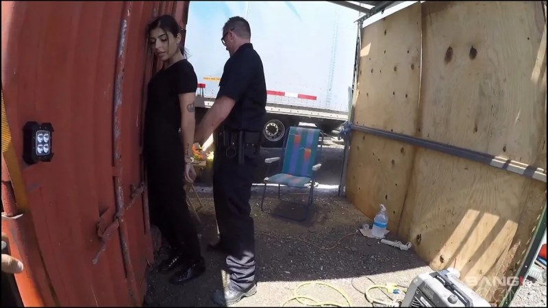Screw The Cops Audrey Royal Flees The Cops And Fucks Her Way To Freedom After She's Caught J video