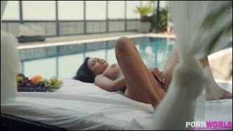 PornWorld Poolside Pussy Gape J βίντεο
