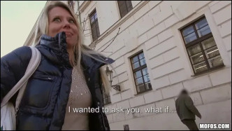 Mouthfuls Of Sausage 1080 비디오