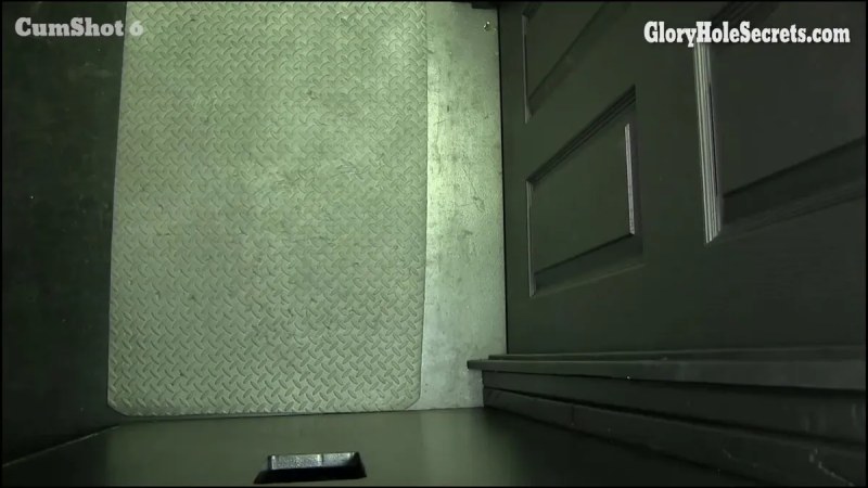 16.03.30 Elyce's First Glory Hole POV (15 Cumshots) video