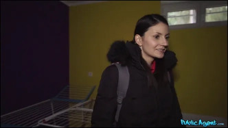 PublicAgent.20.04.07 Tiny Tina J видео