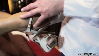 MOMS PASSIONS 099 He Knows What A Woman Wants J video