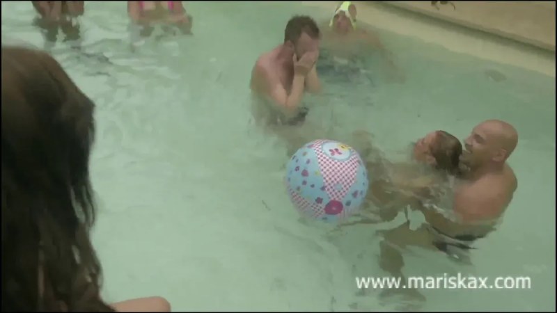 MriskaX 0138 Summersexparty 1 J video