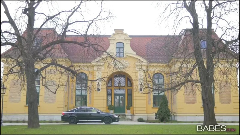 Babes Katie's Sanctuary Part 1 J видео