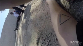 Screw The Cops Sheena Ryder Is A Dirty Cop That Gets Fucked By Three Bbc J vidéo