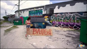 YNGR Riley Jean Flashes And Sucks Dick In Public! J video