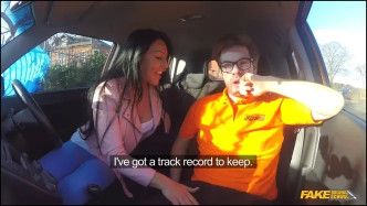 FakeDrivingSchool Rebel Teen Takes Deep Creampie J ビデオ