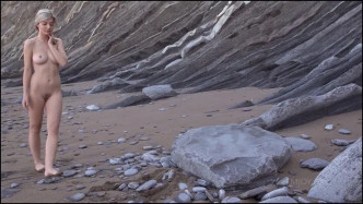 FemJoy E523 ANNAT TomMullen DayInParadise J video