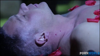 PornWorld Vampiress Loren Minardi Sinks Her Fangs Into Man Meat GP1704 J video