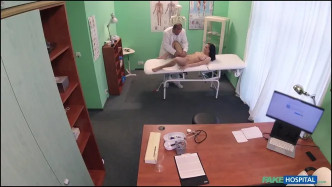 FakeHospital Innocent Teen With Great Tits J ビデオ