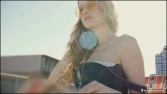 24 Olivia Preston Cityscape With Olivia Preston 视频