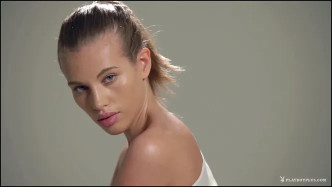 2015.07.30.french Connection Katia Martin 视频