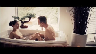 X Art Ivy A Hot Bath For Two 1080 video