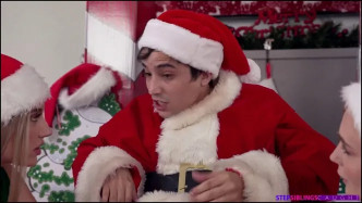 Stepsiblingscaught Stepsister And Her Friends Want Dick For Christmas 3840 video