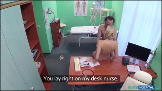 FakeHospital American Doctor Fucks Sexy Nurse J wideo