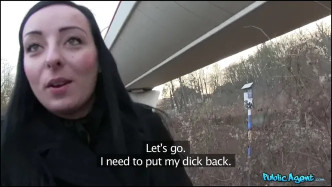 PublicAgent.15.04.13 Morticia Submi βίντεο