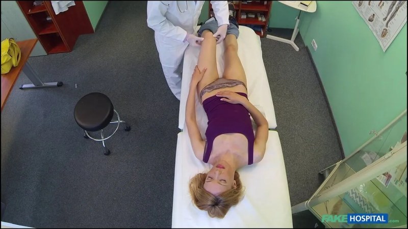 FakeHospital Doctor S Cock Ignories Language Barrier For Sexy Russian Tourist J video