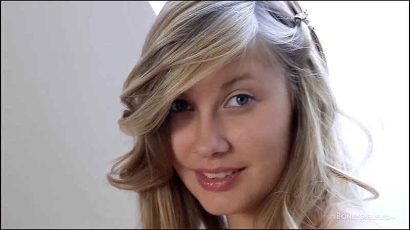 Wowporn Barbie MyPrivateEntrance J video