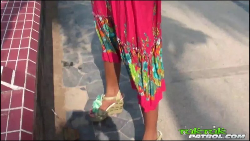TUKTUKPATROL Nees J video