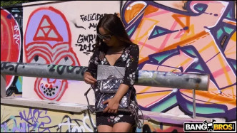 PublicBang Ginebra Bellucci,Potro De Bilbao Having Anal In Public With Ginebra J video