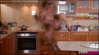 PornWorld Thick And Juicy   Curvy Ass'd Milf Gets Down In The Kitchen J видео