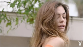 Olia Adams In Cool Intentions   Playboy Plus 视频