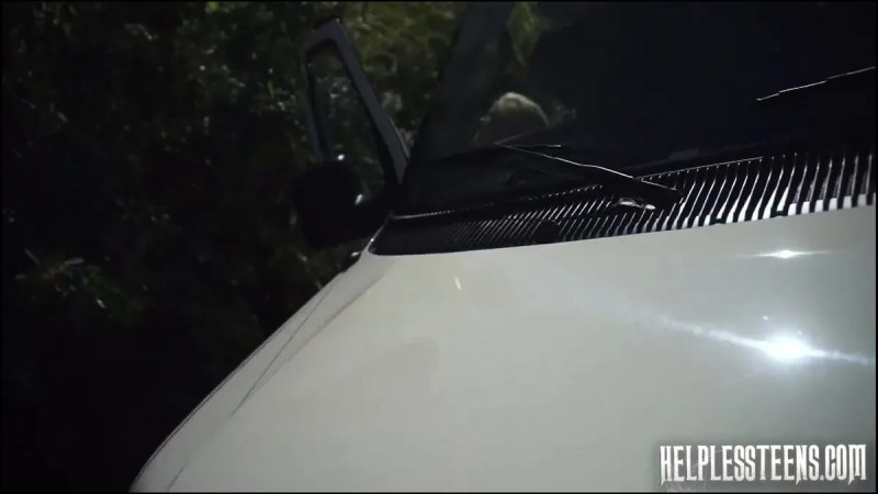 HelplessTeens 0008 Halle Von J видео