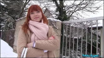 PublicAgent.17.02.12 Anny Aurora video