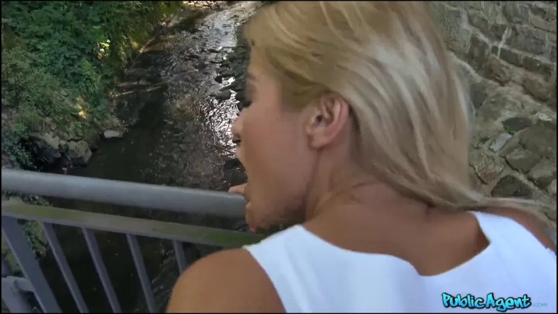 PublicAgent.17.08.11 Cherry Kiss video