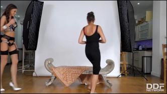 PornWorld Sexy Posing, Sultry Sucking J ビデオ