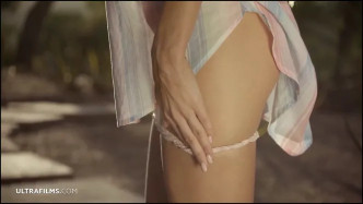 UltraFilms NancyA WhenTheSunGoesDown 视频