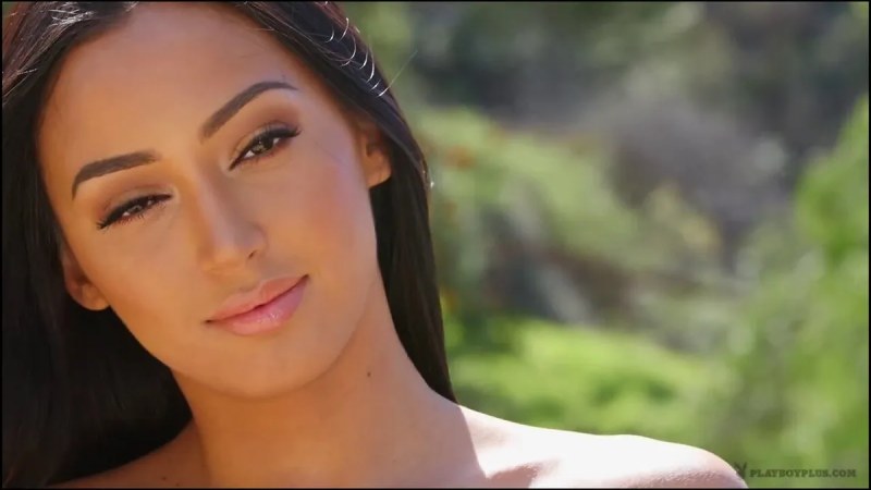 Playboyplus.17.03.31.alexandra.young.love.by.the.lagoon video