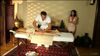 TrickySpa MyMomSuggestedIComeHARDCORE S01 ChloeAmour VeronicaAvluv 1080p J wideo